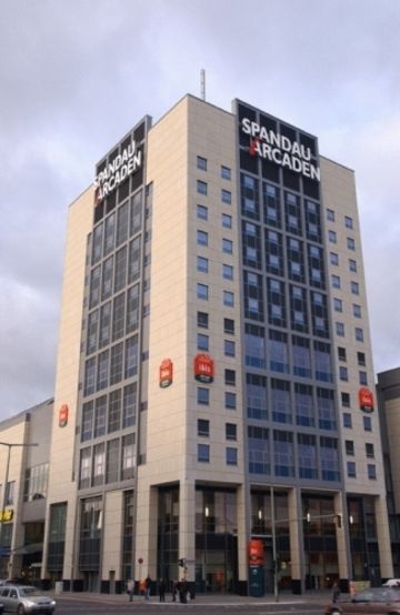 Ibis Spandau Hotel 2*