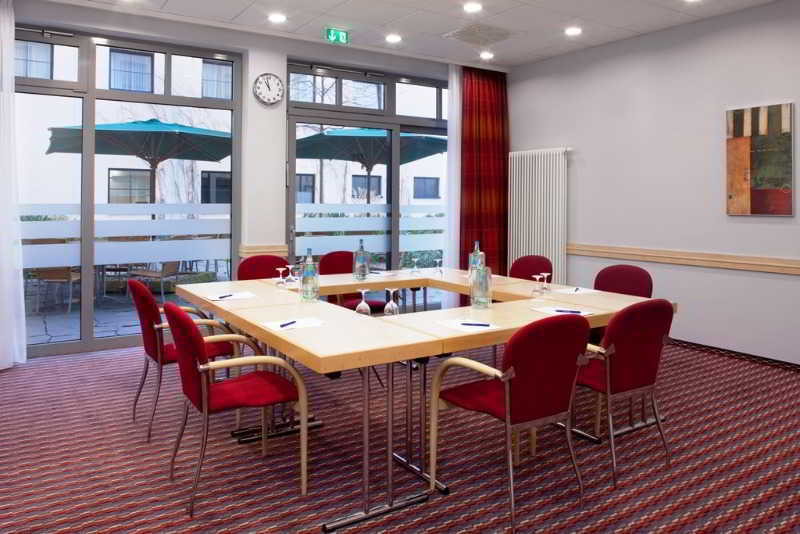 Holiday Express City Centre By Ihg 3*
