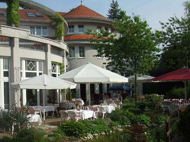 Landhaus Alpinia 4* Berlin