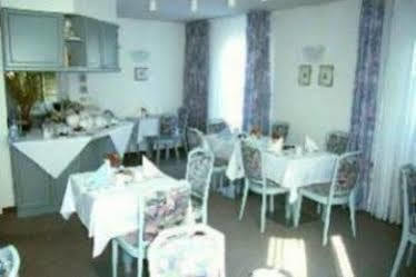 Garni Wilhelmsruher Damm Guest house *