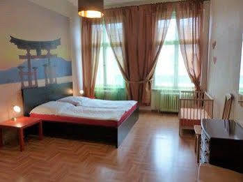 Hotel-pension Charlottenburg Guest house *