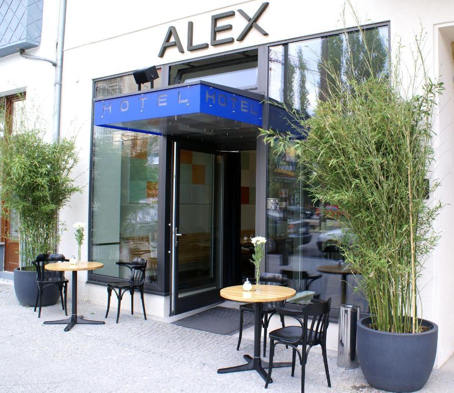 Hotel Alex 2*