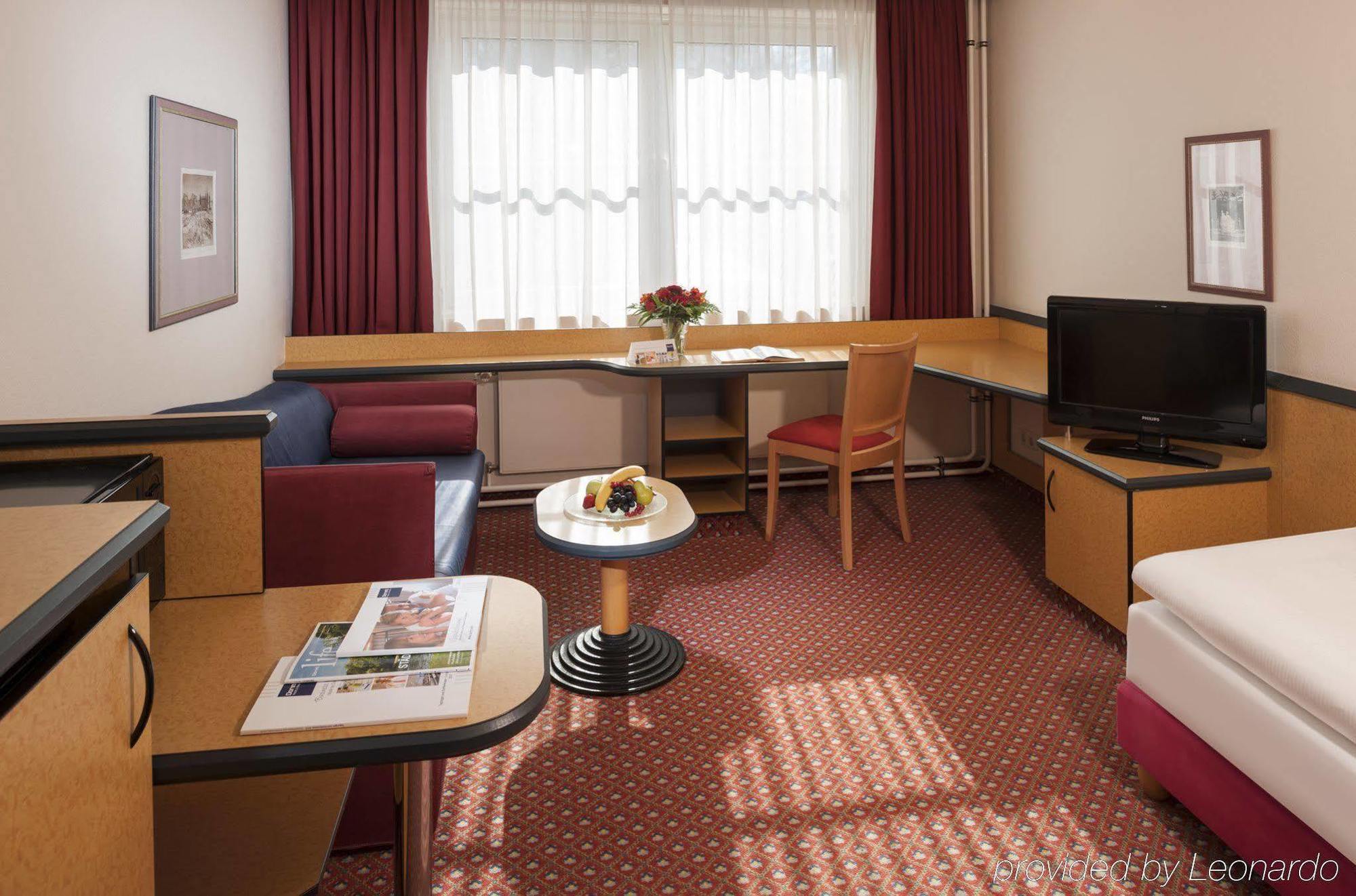 Dorint Airport-hotel Berlin-tegel Hotel