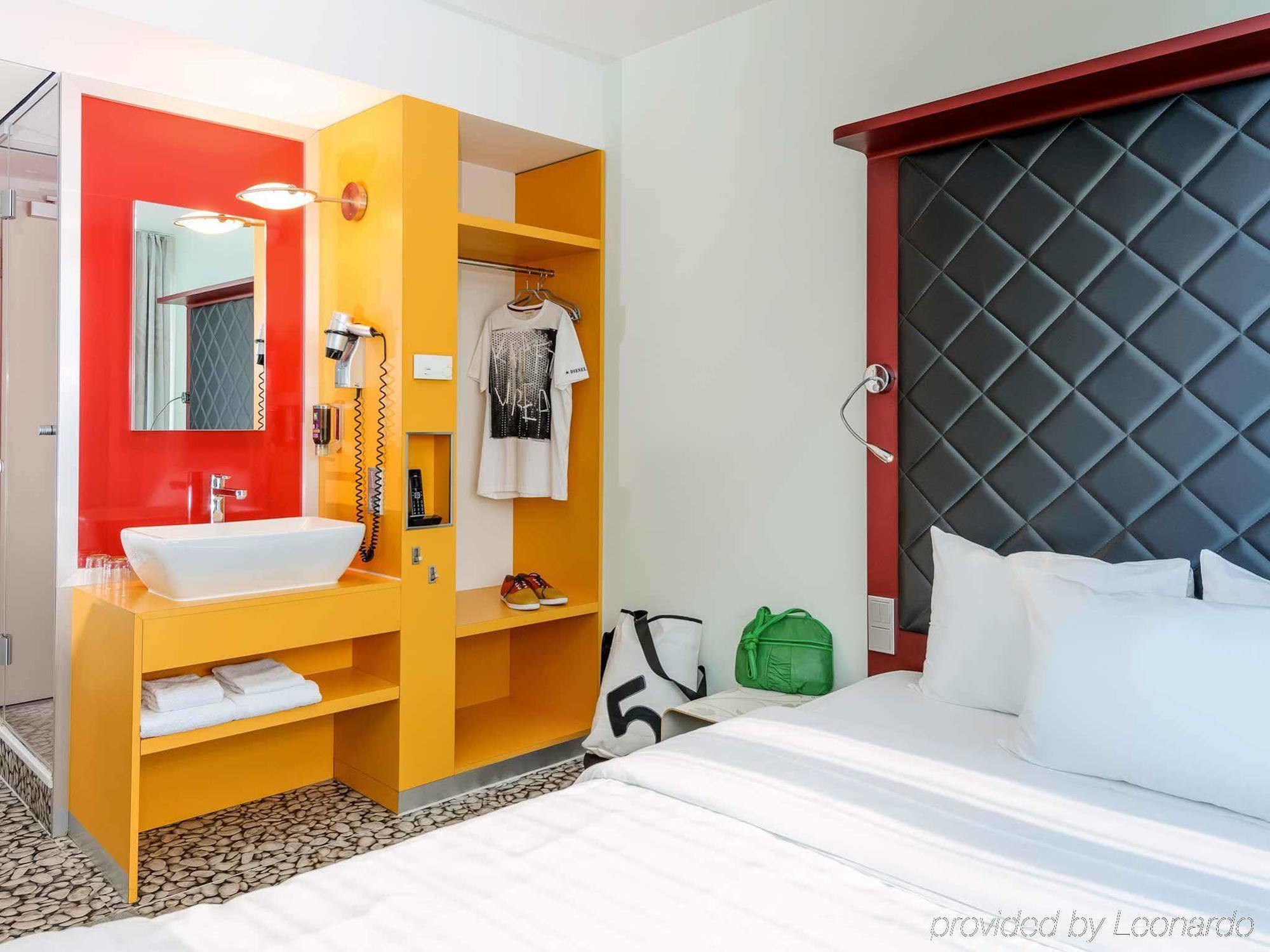 Hotel Ibis Styles Mitte 3*