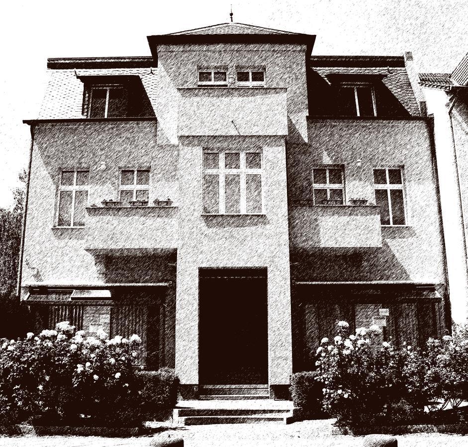 Botschaft Hotel 3*