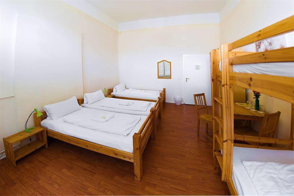 Elegia Am Kurfuerstendamm Hotel 2*