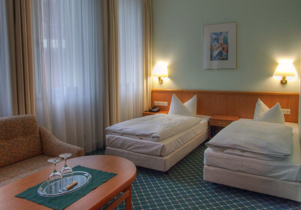 Helle Mitte 3* Berlin