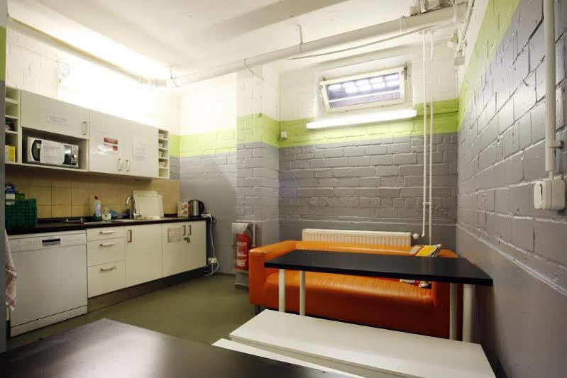 Hotel Meininger Hallesches Ufer 3*