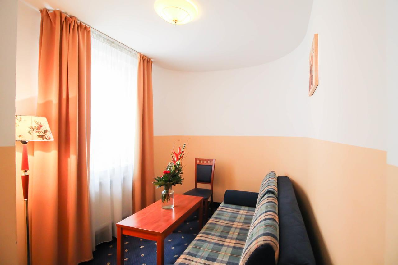 Atrium Charlottenburg 3*