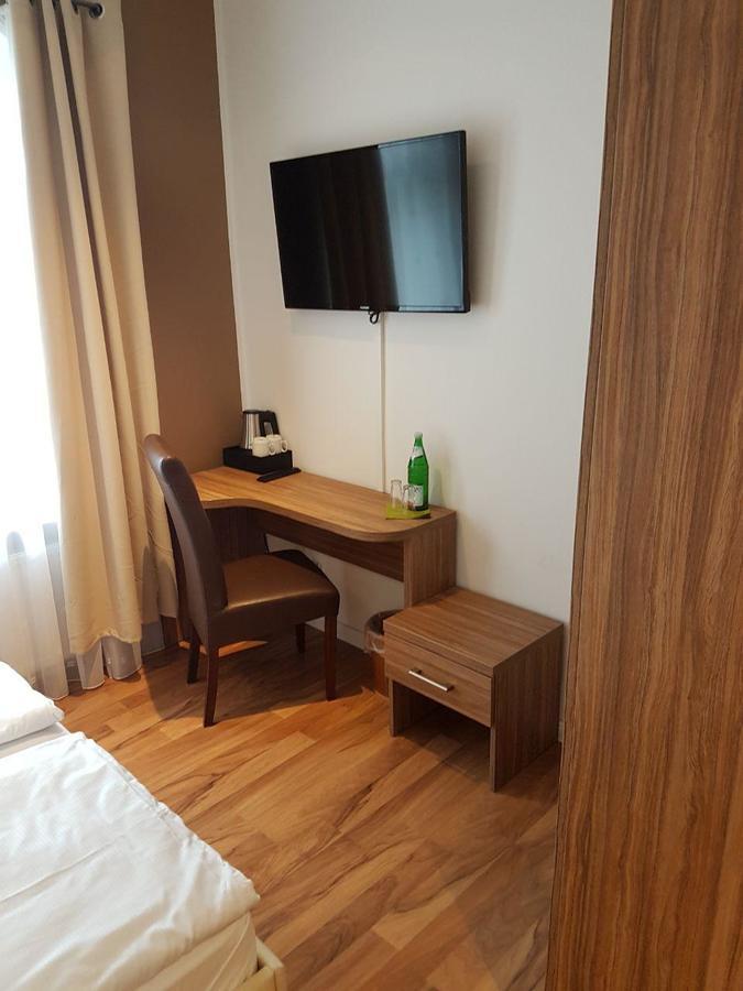 Elliot 4* Berlin