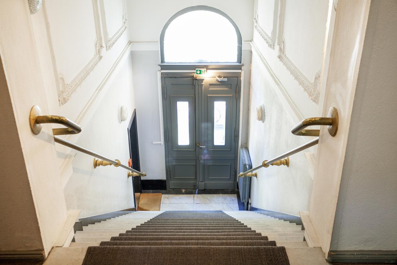 Metropolitan Hotel 3*