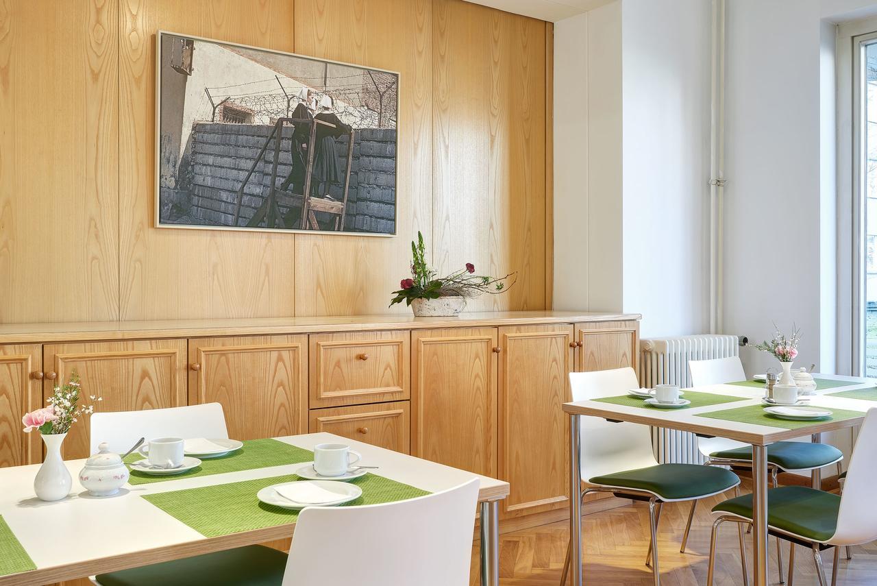 Inn Gaestehaus Lazarus 2*