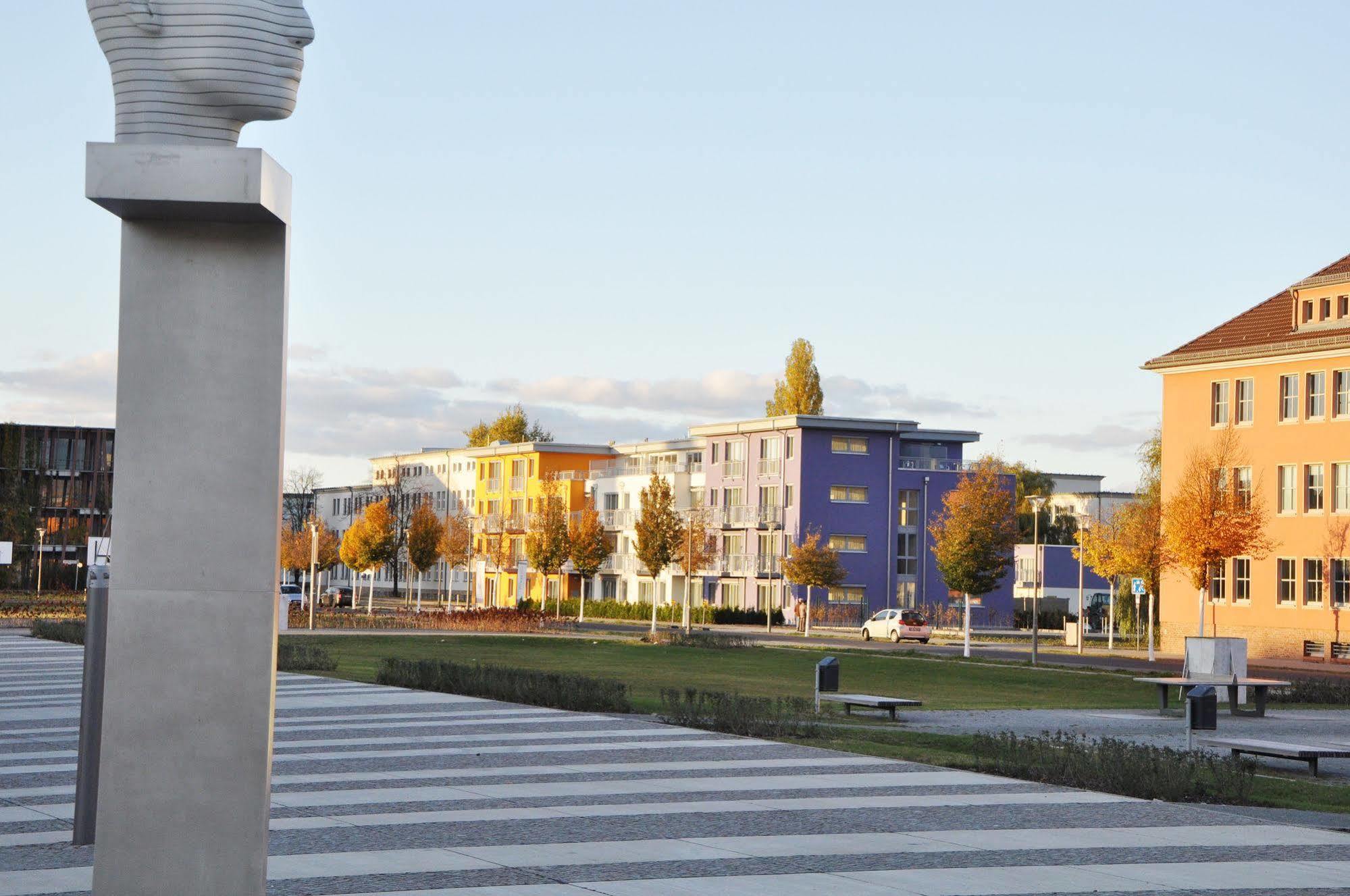 Adapt - Adlershof Aparthotel