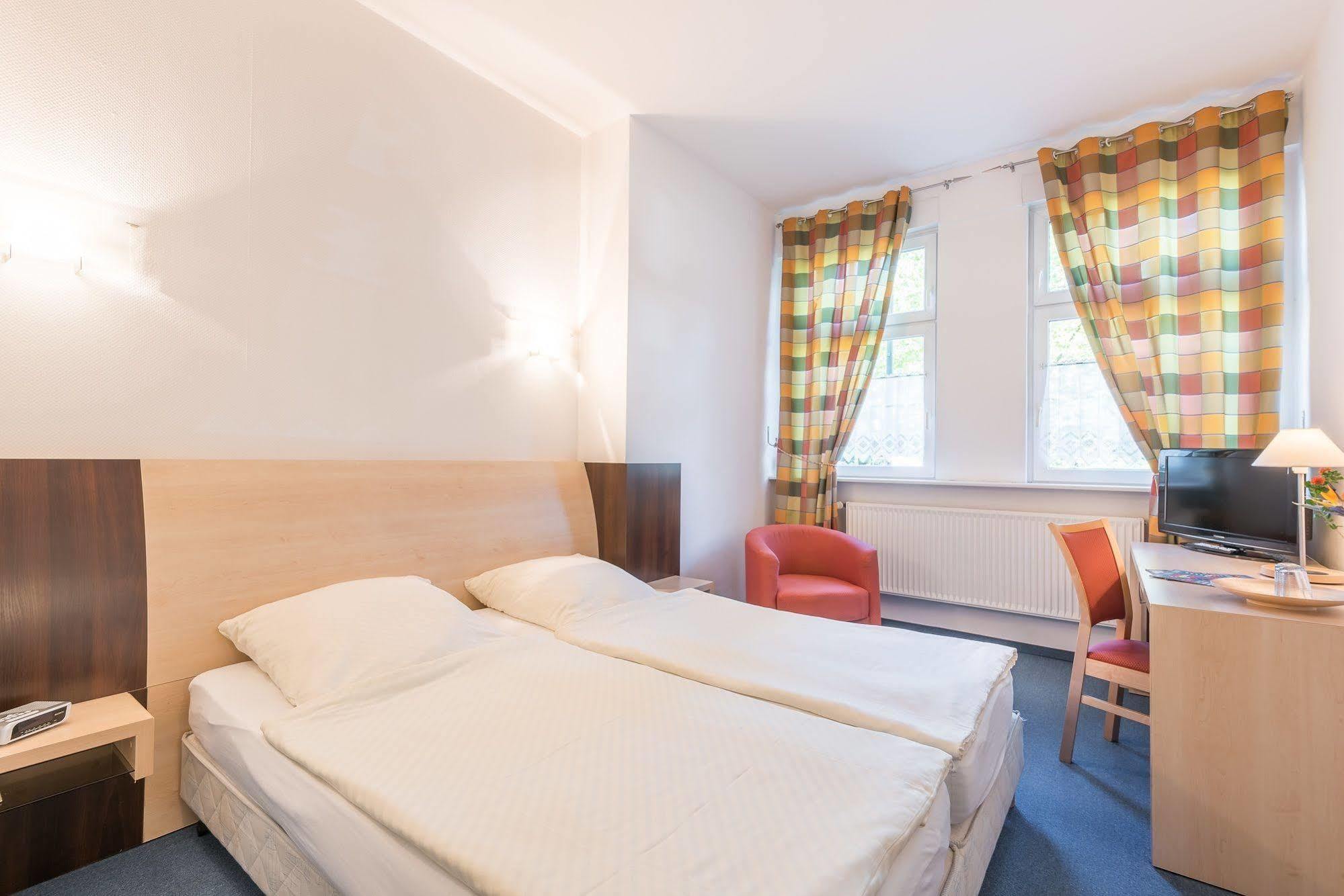 Guest house Prenzlberg 3*