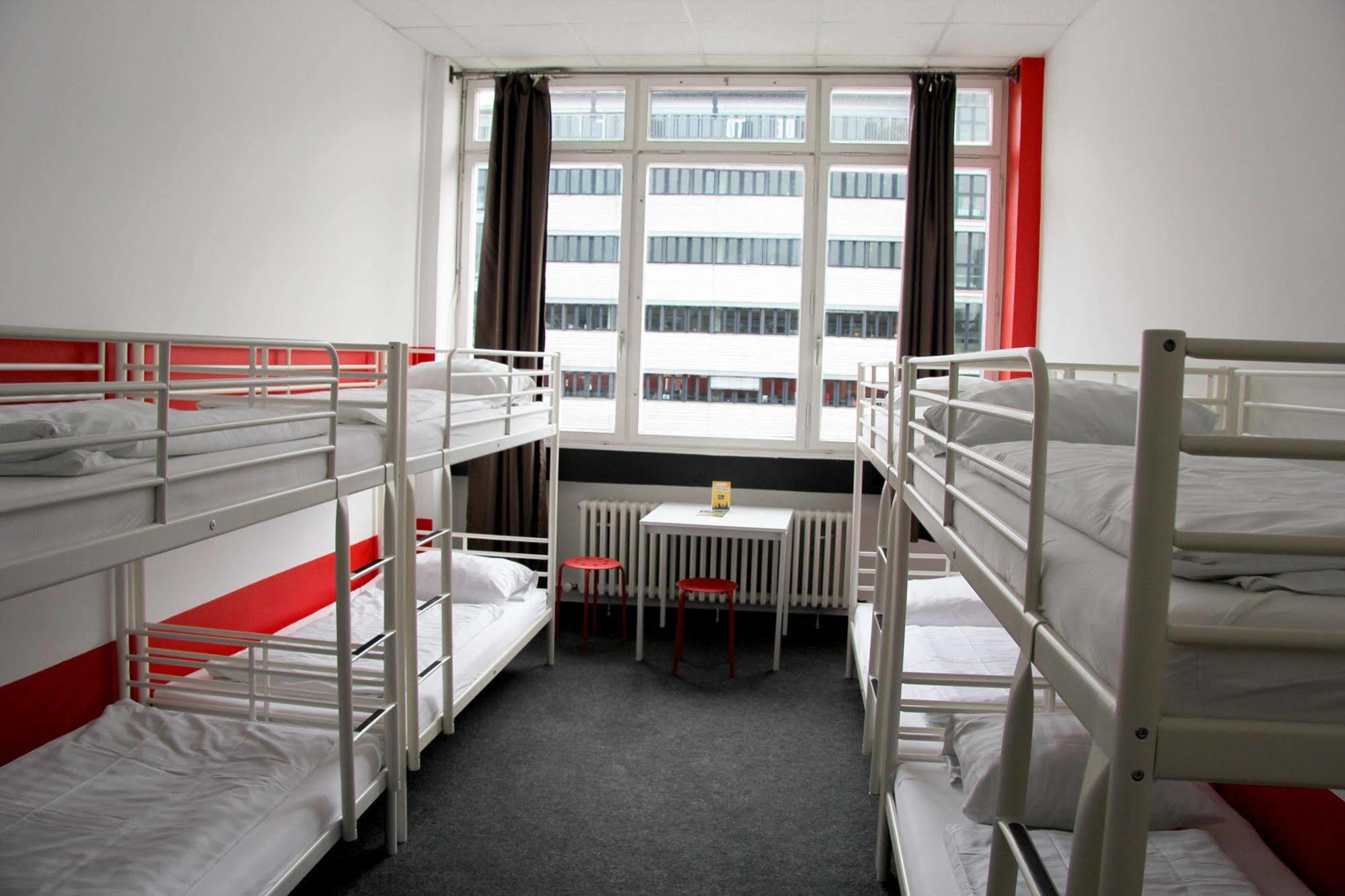 Check In Hostel
