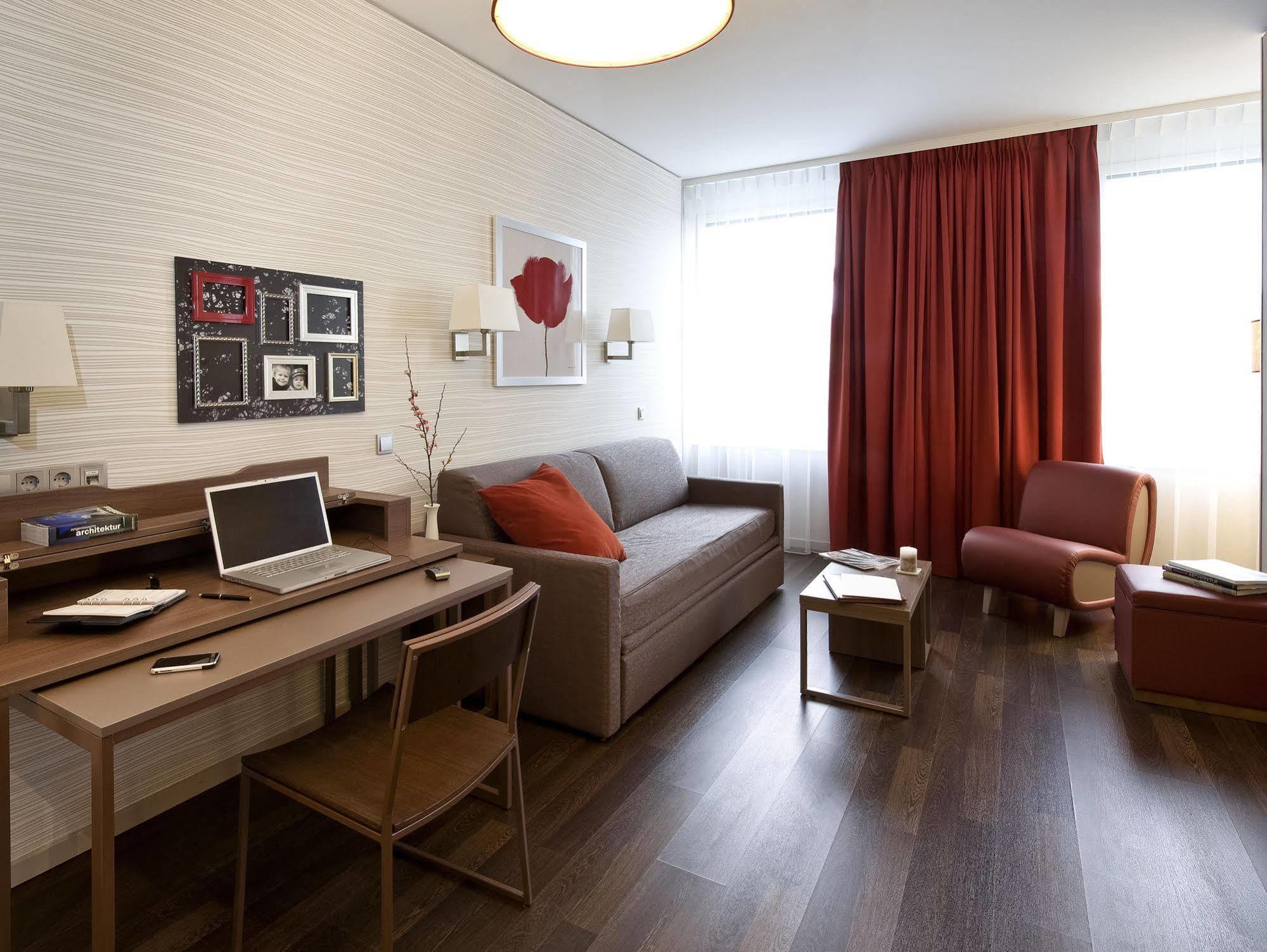 Adagio Kurfuerstendamm Aparthotel 4*