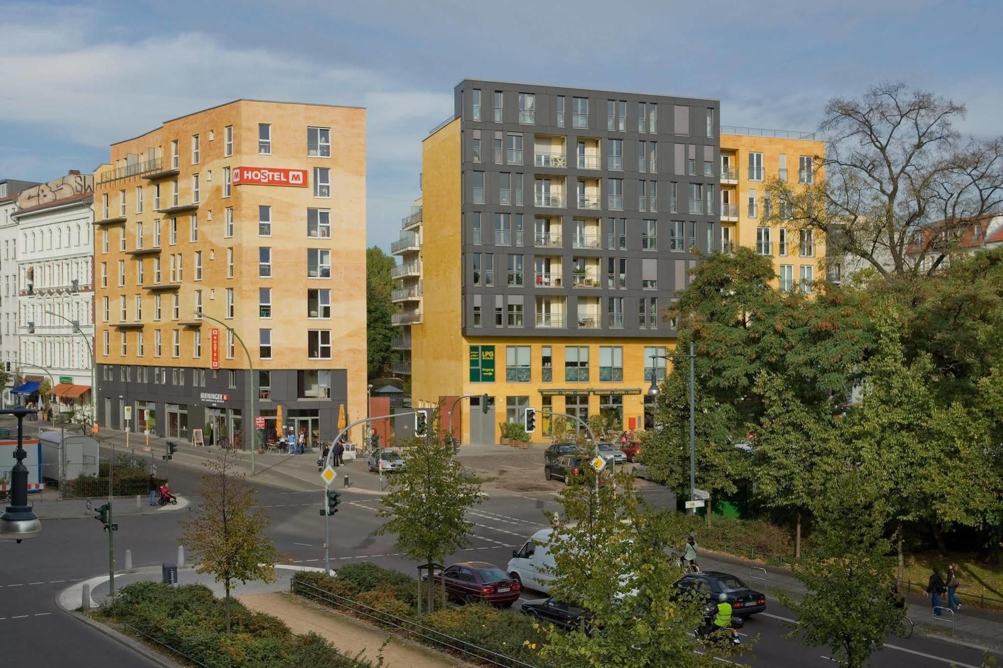 Meininger Alexanderplatz Hotel Berlin