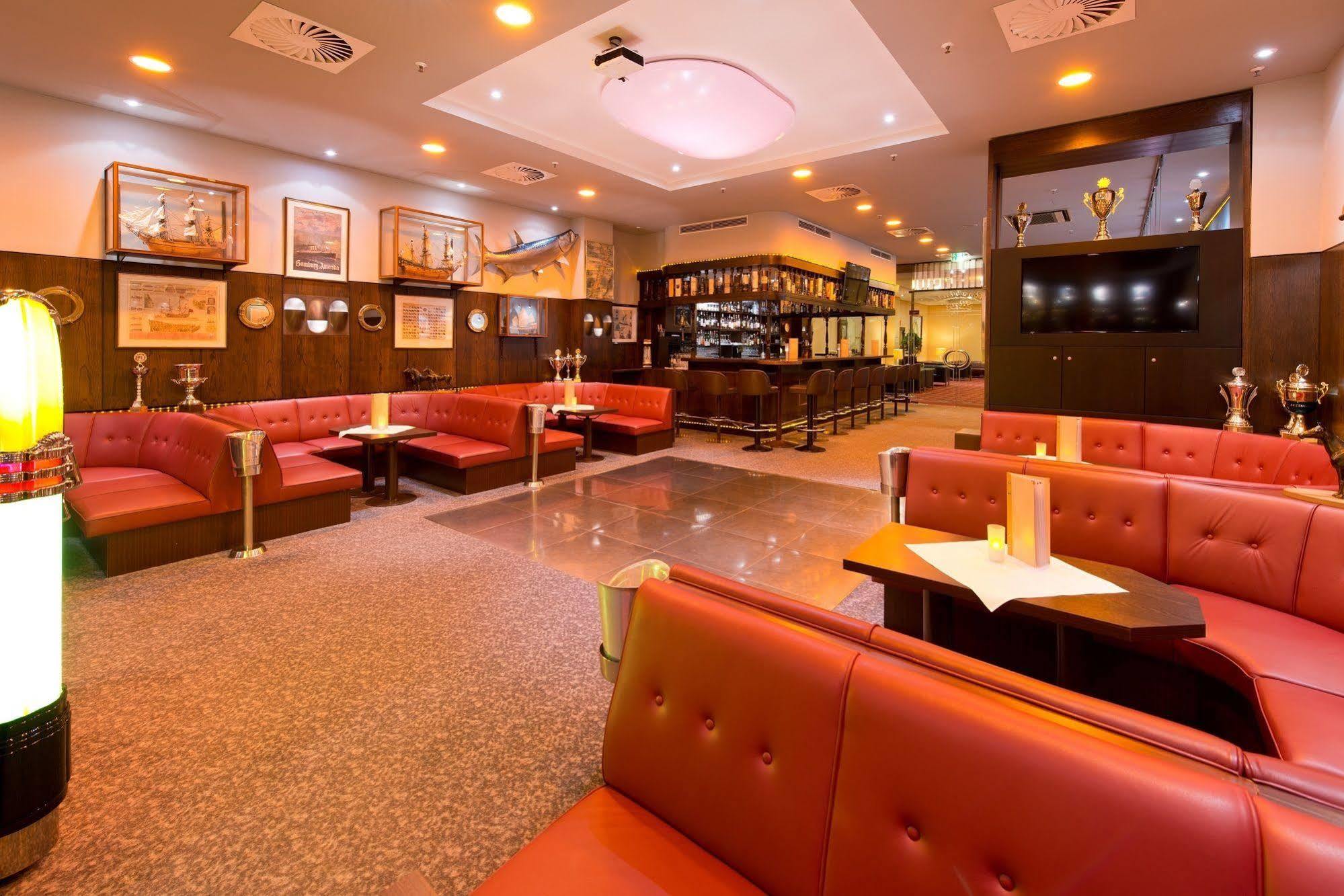 Hotel Steglitz International 4*