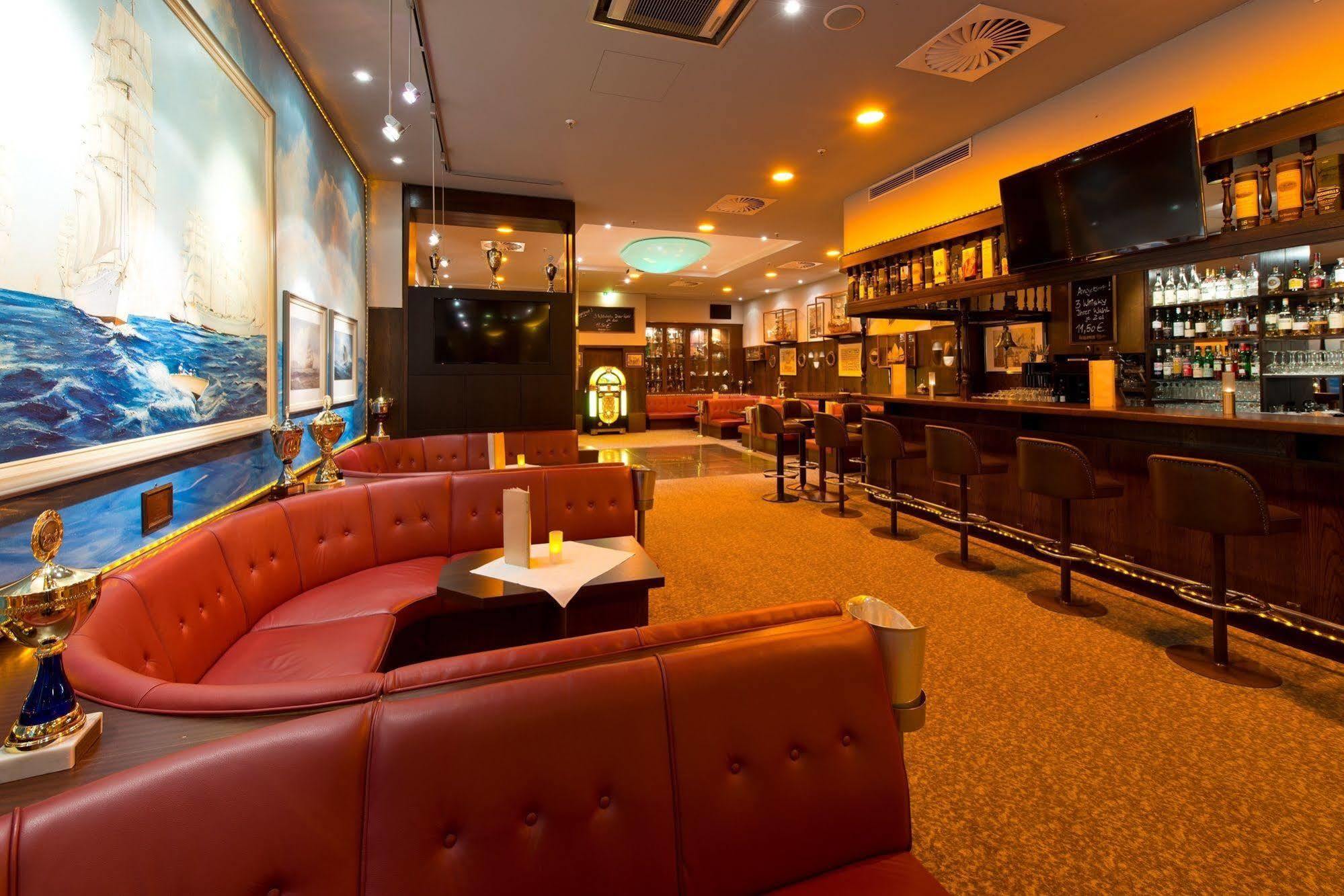 Hotel Steglitz International 4*