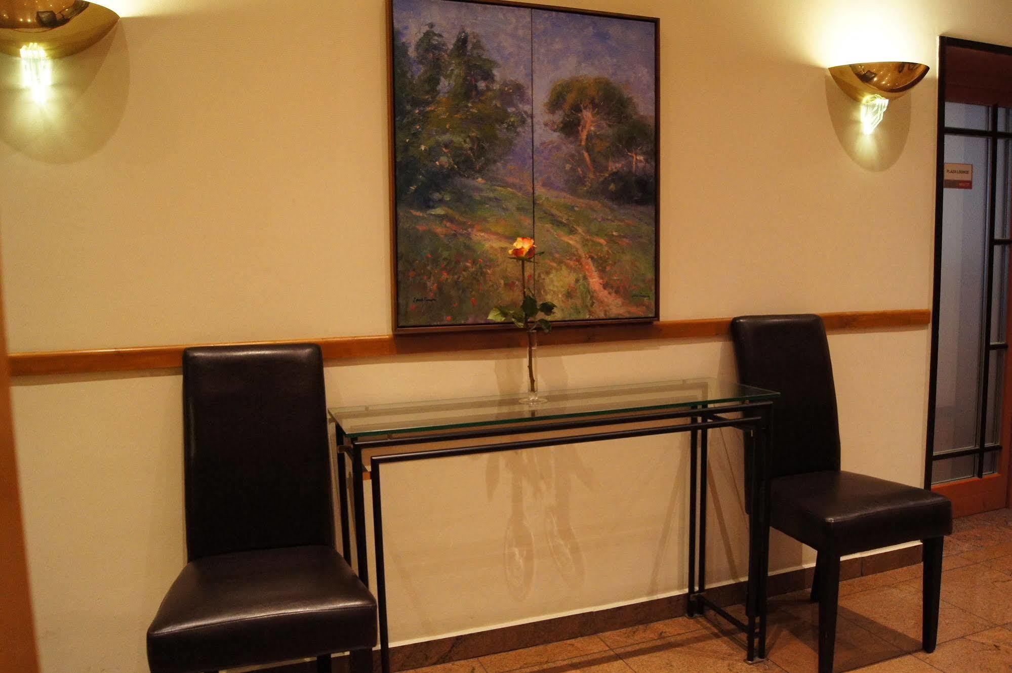 Hotel Plaza Am Kurfuerstendamm 3*
