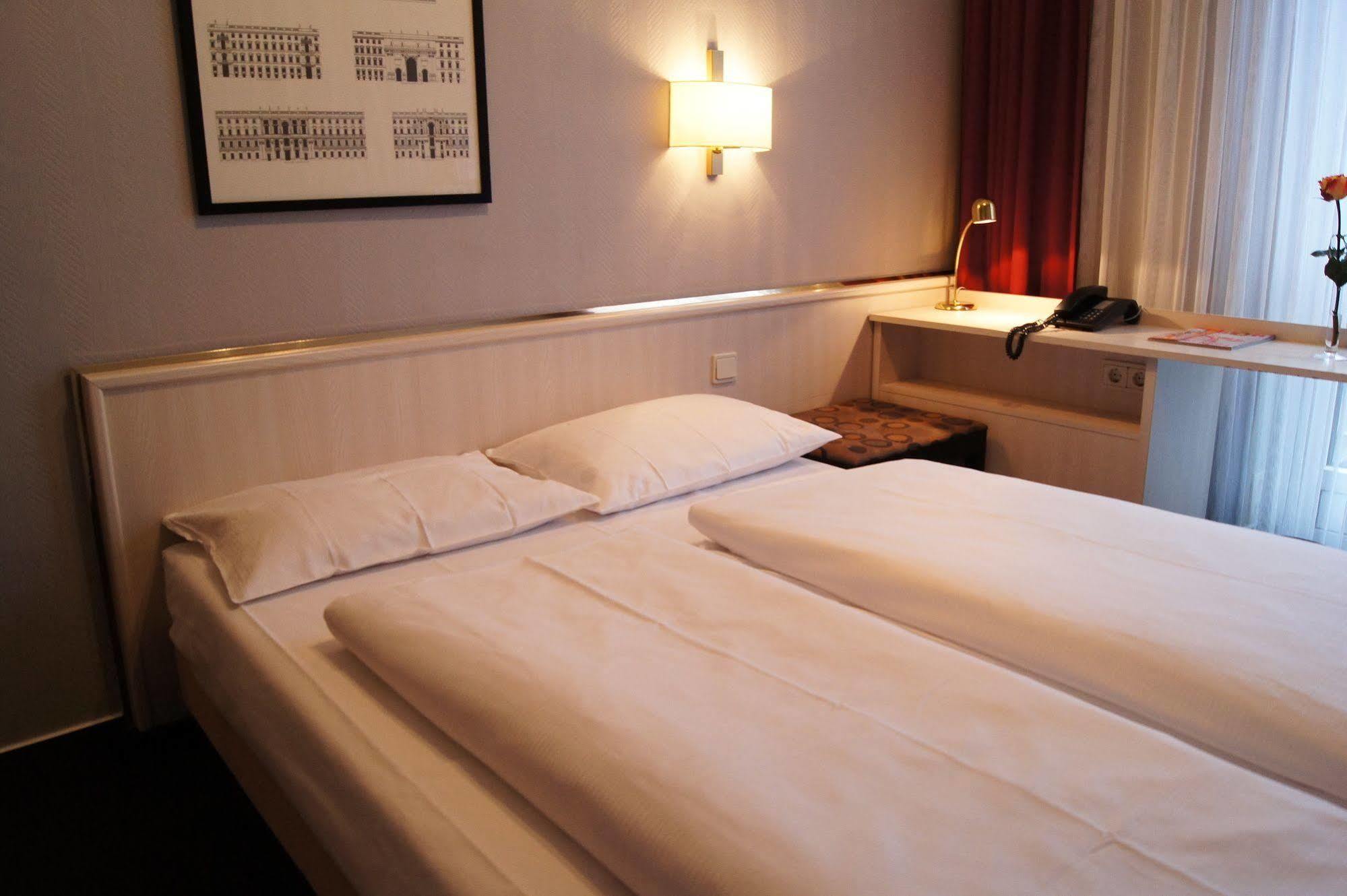Hotel Plaza Am Kurfuerstendamm Berlin