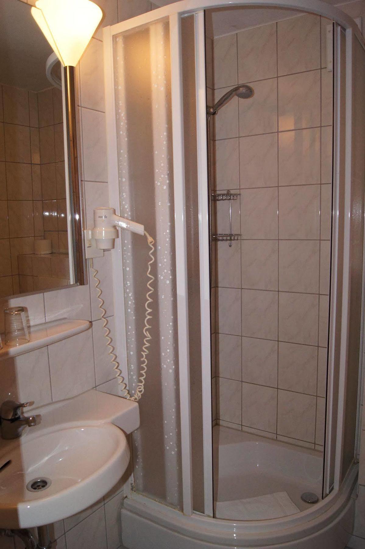 Hotel Plaza Am Kurfuerstendamm 3*