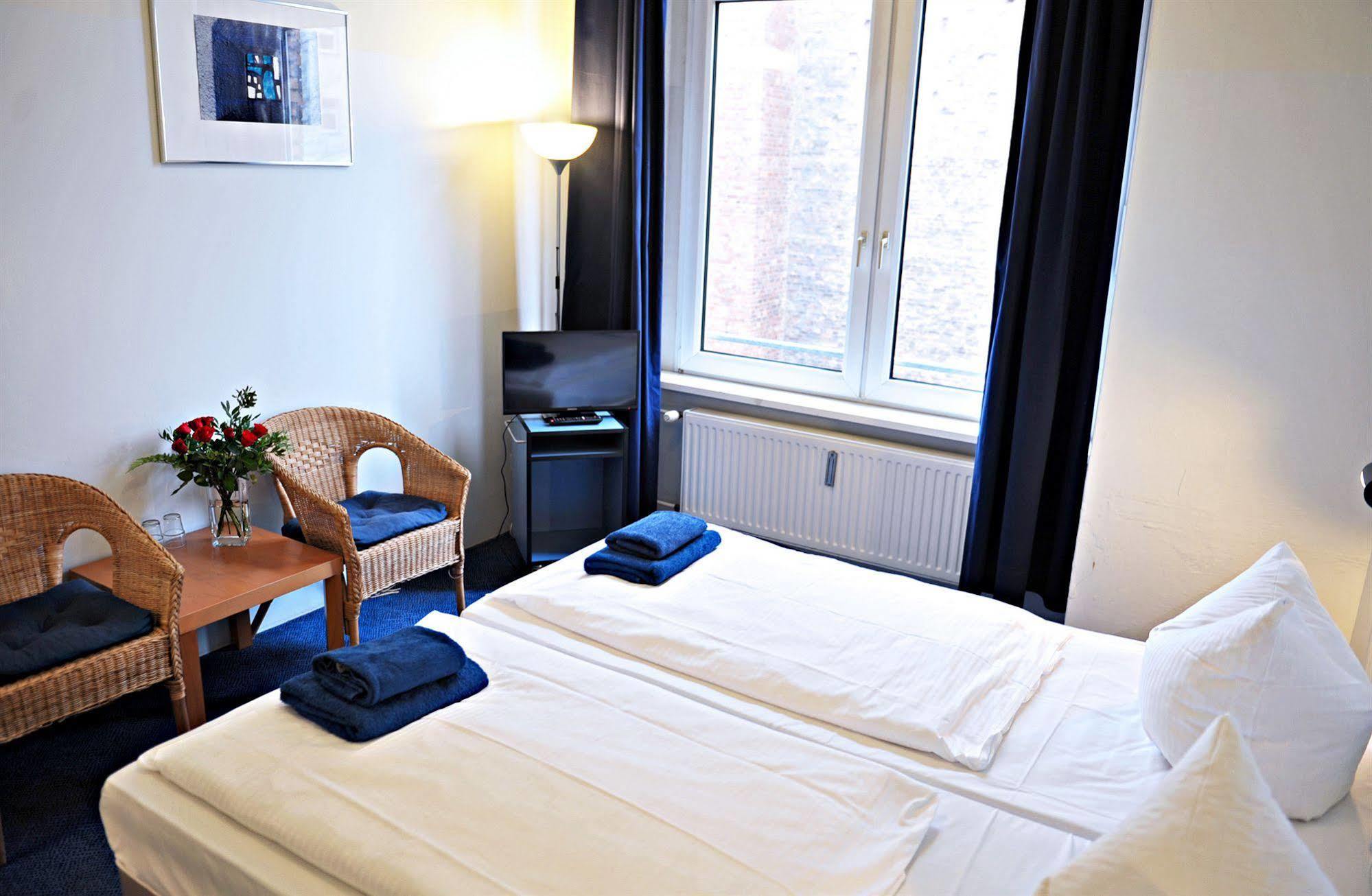 Transit Loft Hotel 2*
