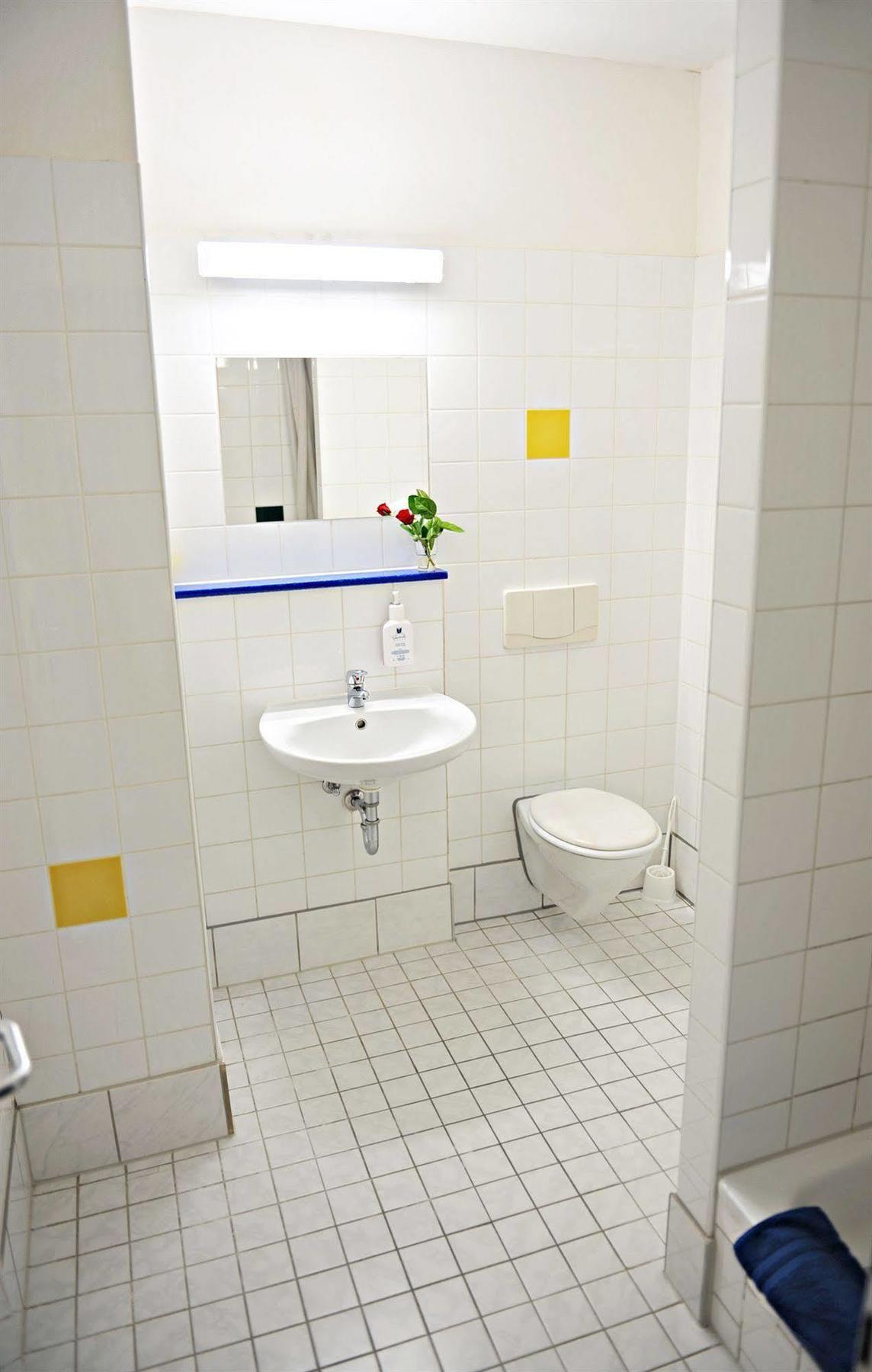 Transit Loft Hotel