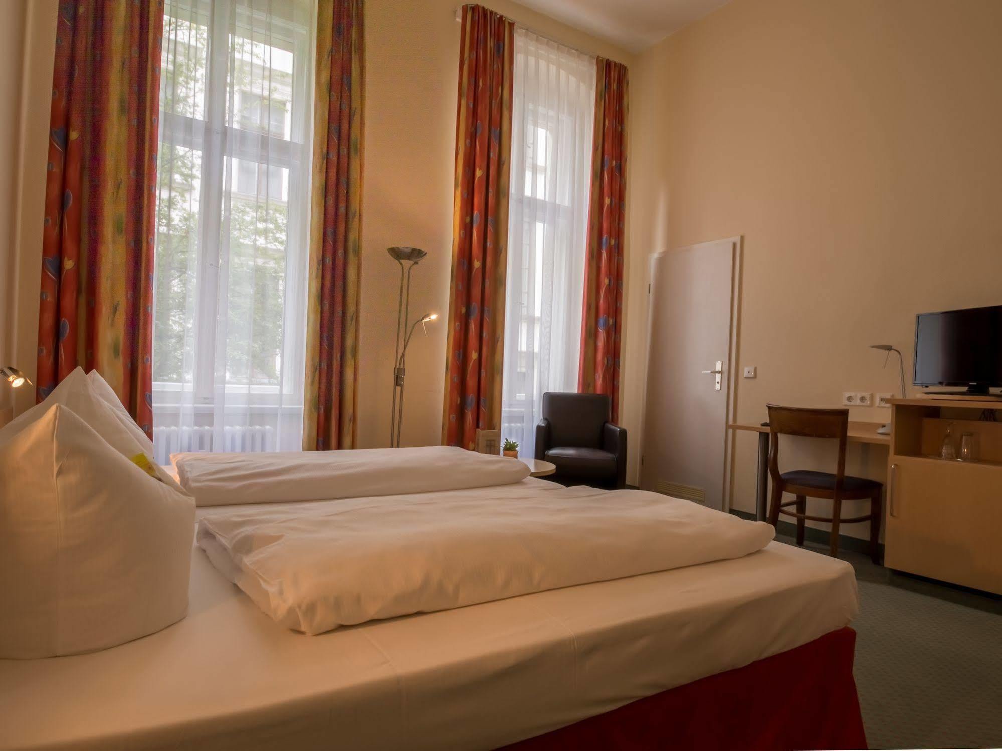 Hotel Tiergarten 3*