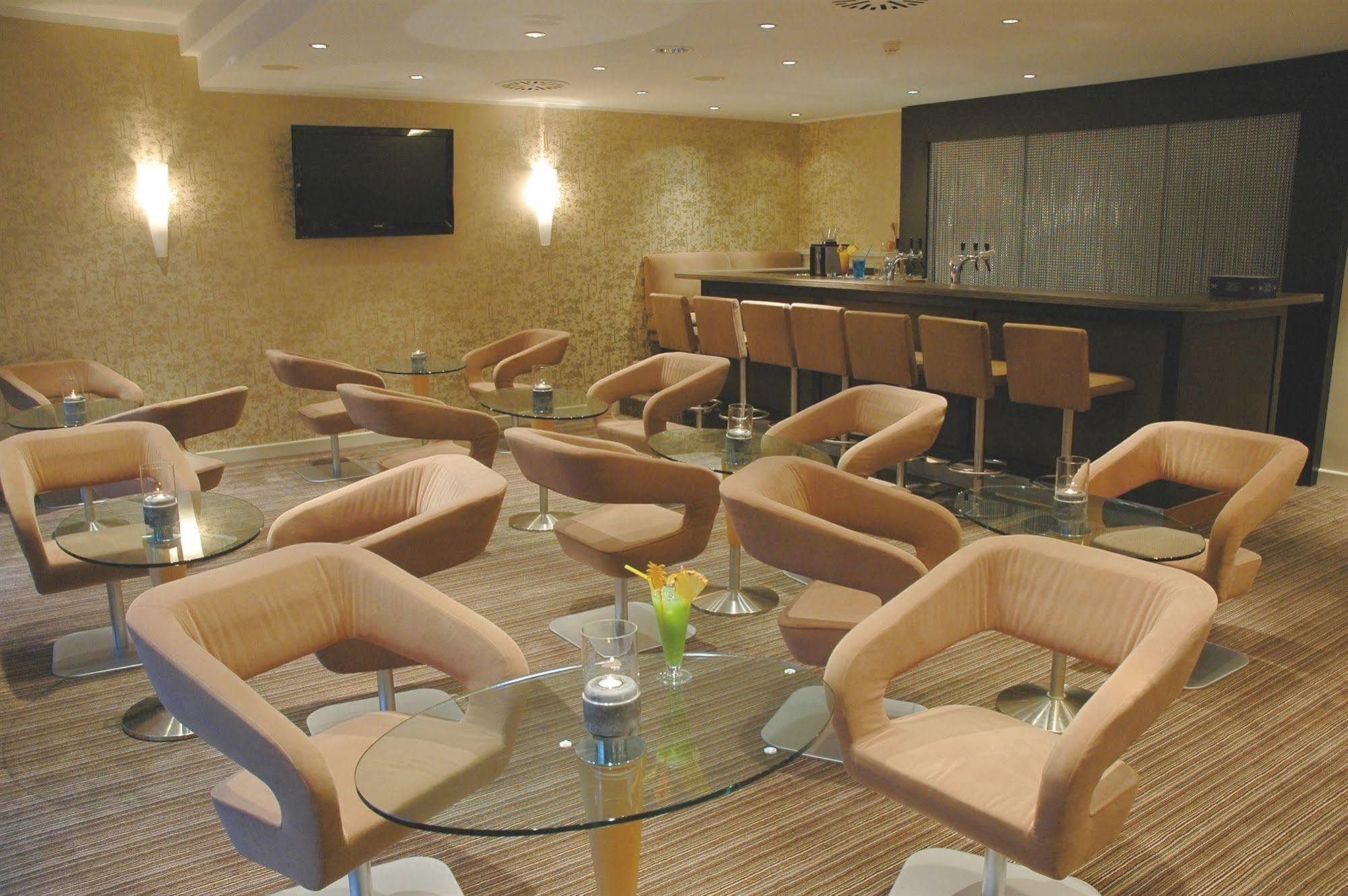 Hotel Upstalsboom Friedrichshain 4*