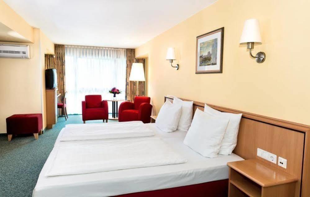 Hotel City Am Gendarmenmarkt 4*