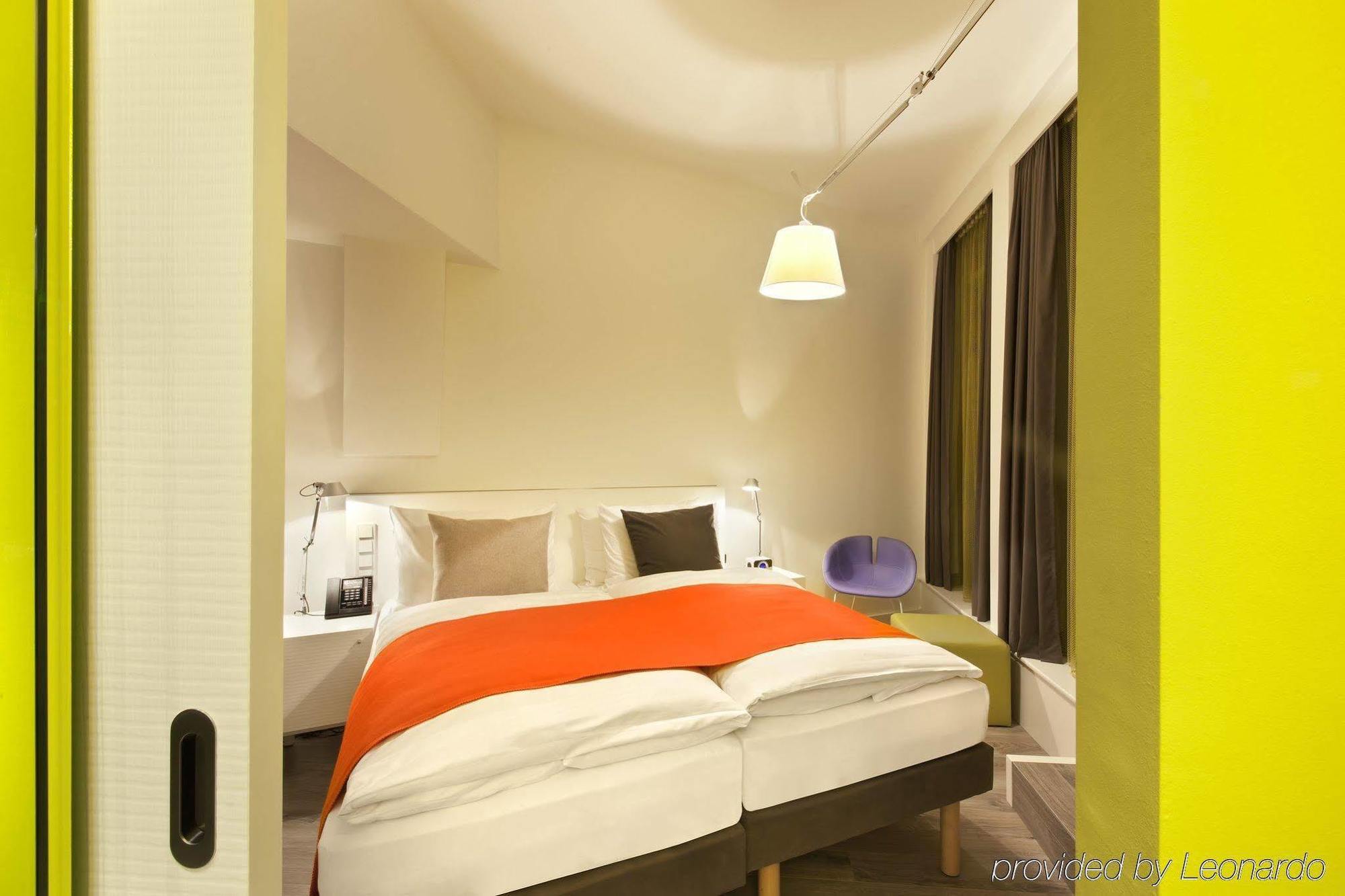 Hotel Indigo - Ku'damm By Ihg 4*