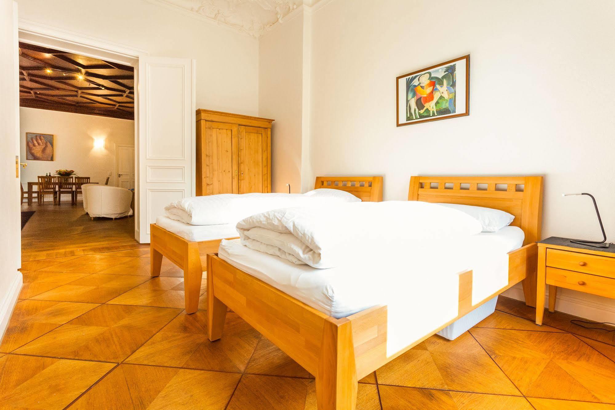 Aptc Downtown Monument4rent Near Checkpoint Charlie Apartment Berlin