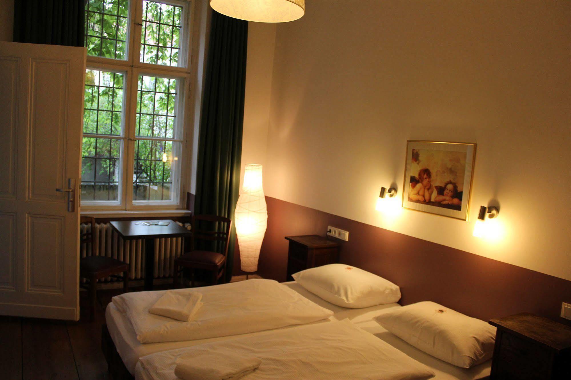 Grand Classic Albergue