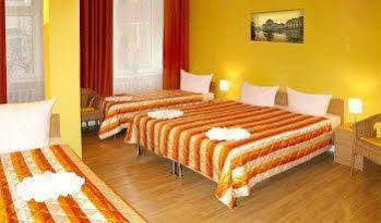 Guest house Hotel-pension Am Savignyplatz 2*