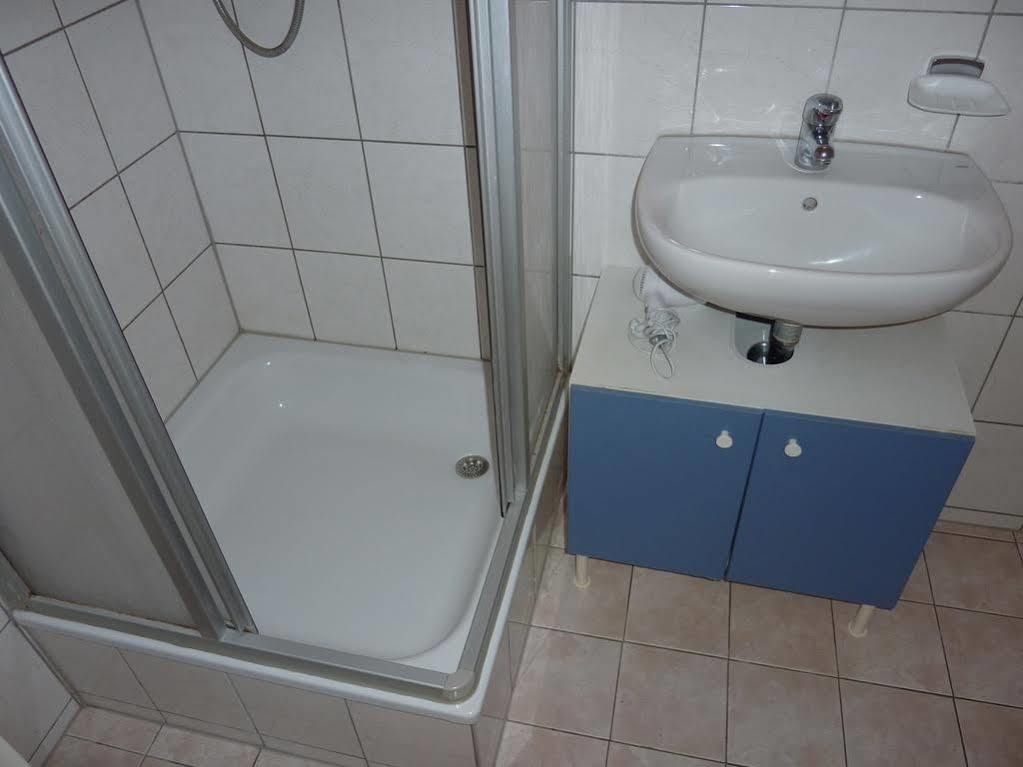 Waizenegger Am Kurfuerstendamm