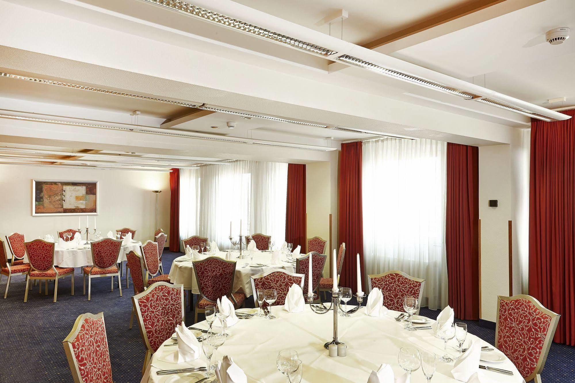 Hotel Hyperion 5*