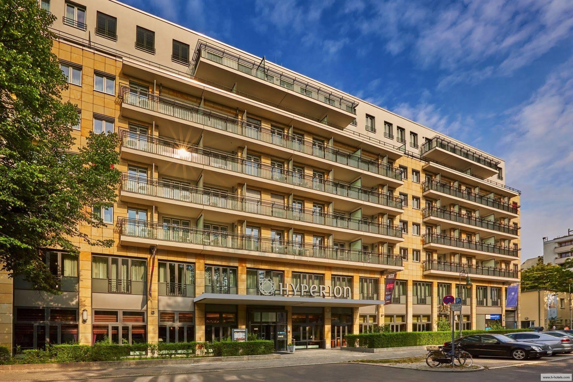 Hotel Hyperion
