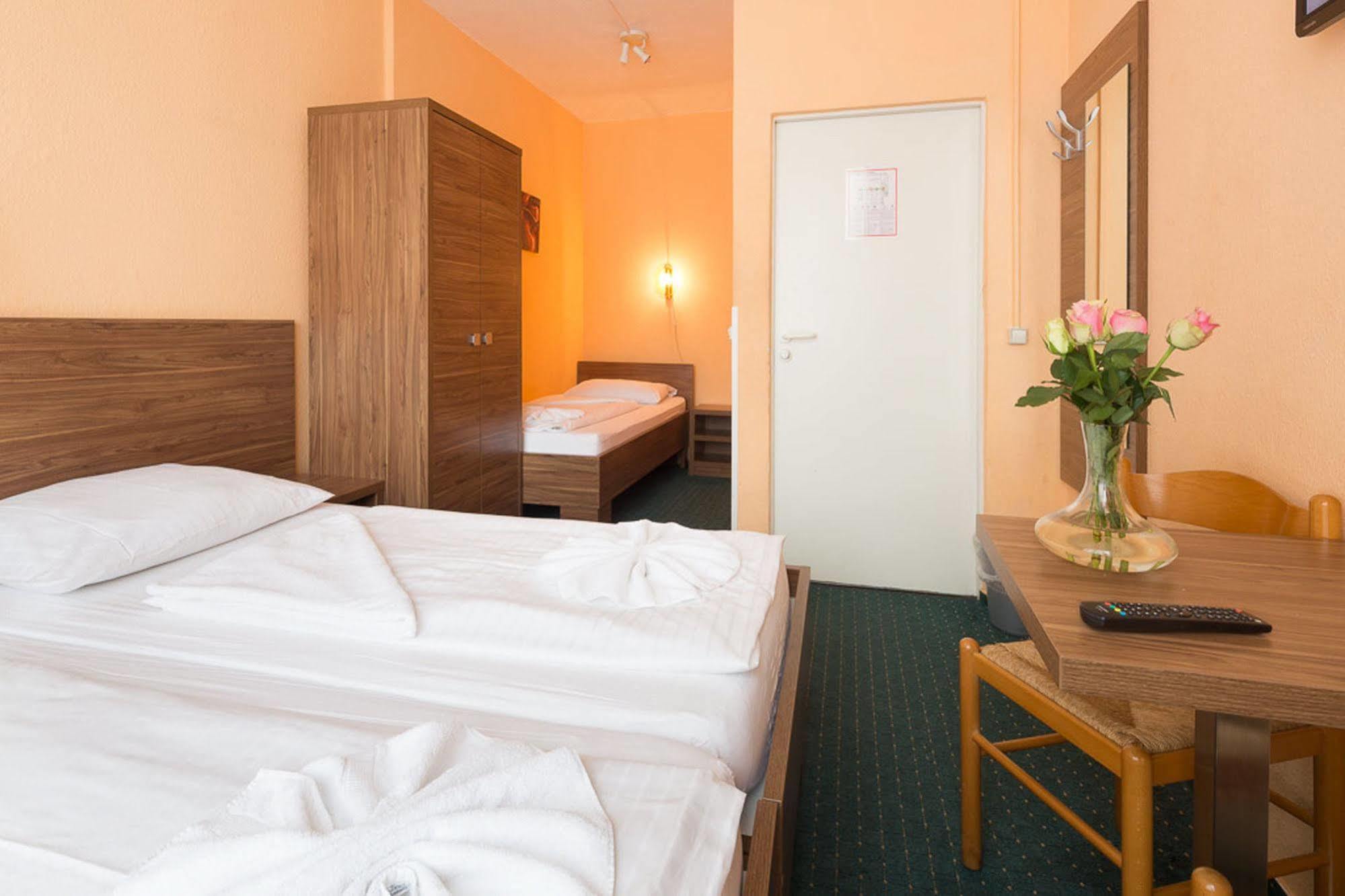 City Ansbach Am Kadewe 3*