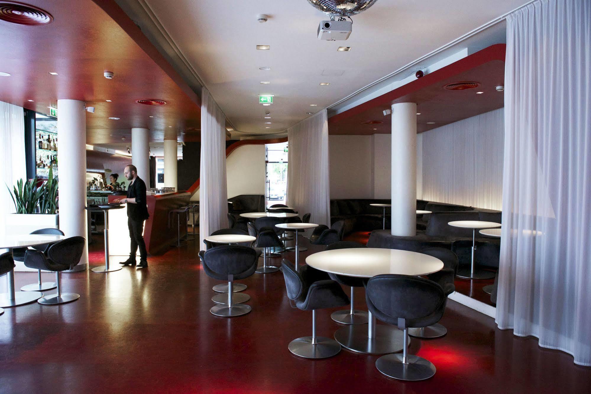 Q! Hotel 4*