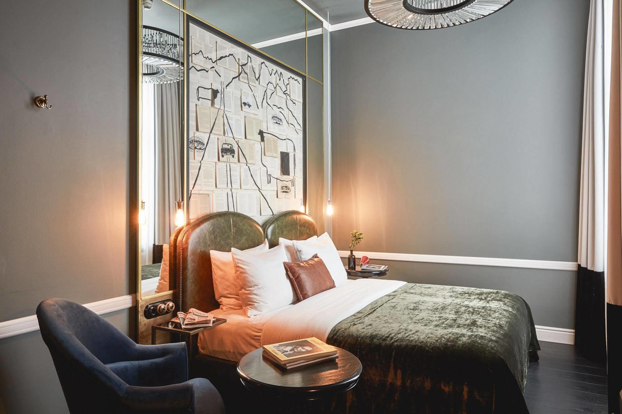 Sir Savigny Hotel, Part Of Sircle Collection 4*