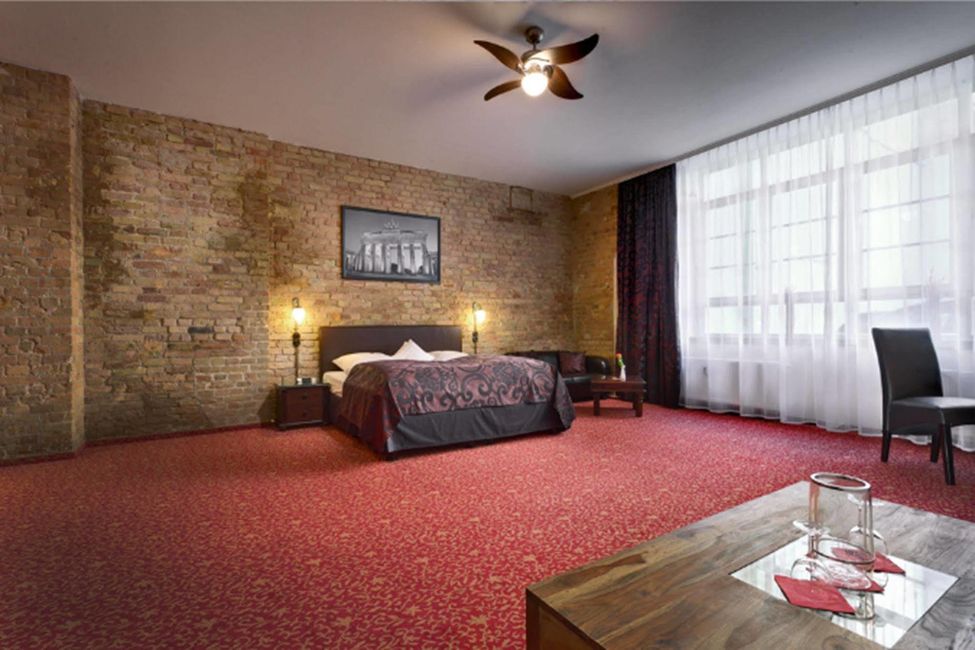 Sarotti-hofe 3* Berlin