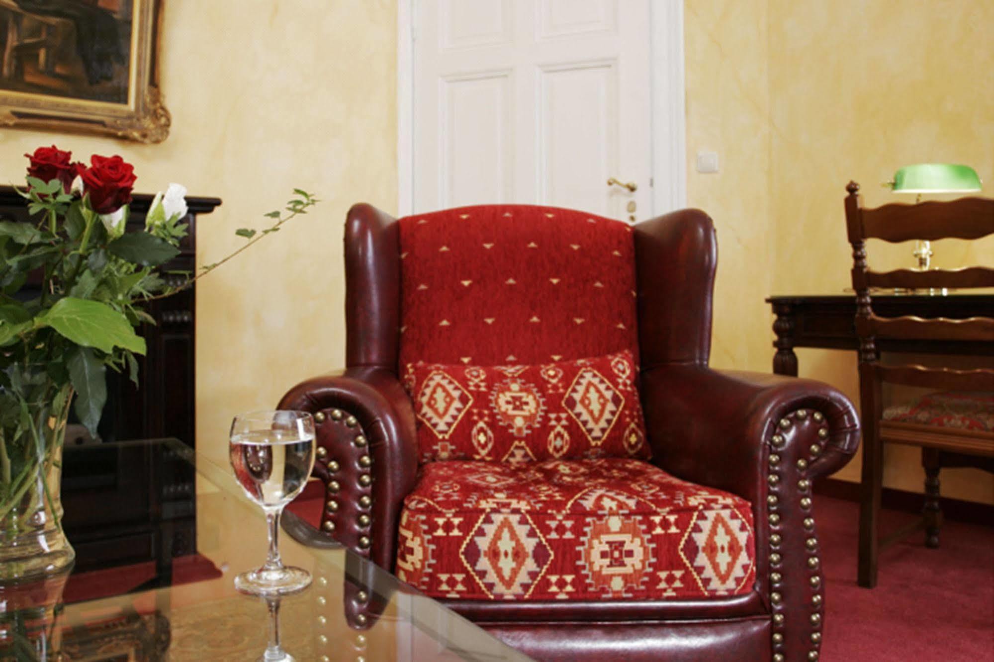 Sarotti-hofe Hotel