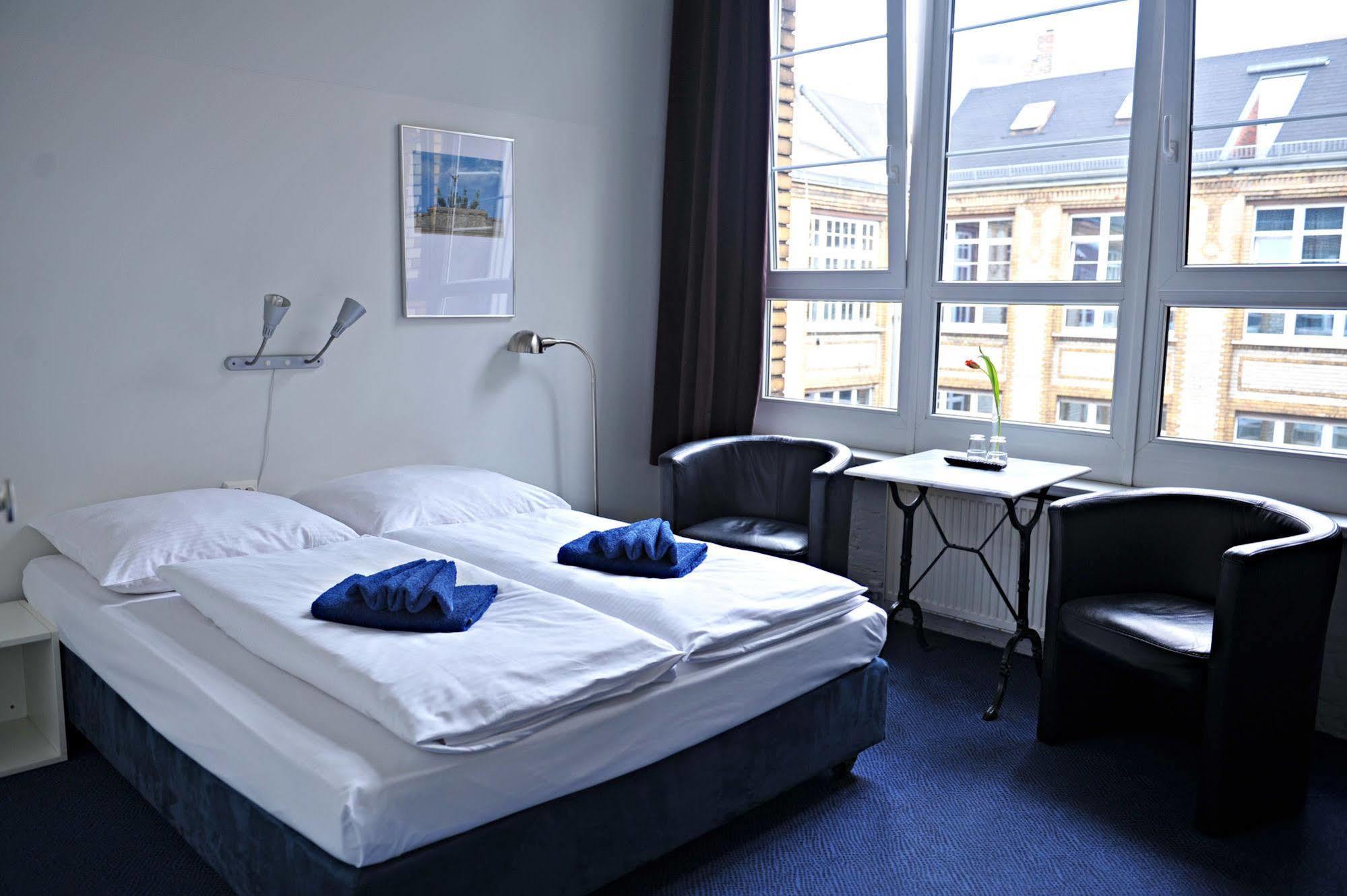Transit Hotel