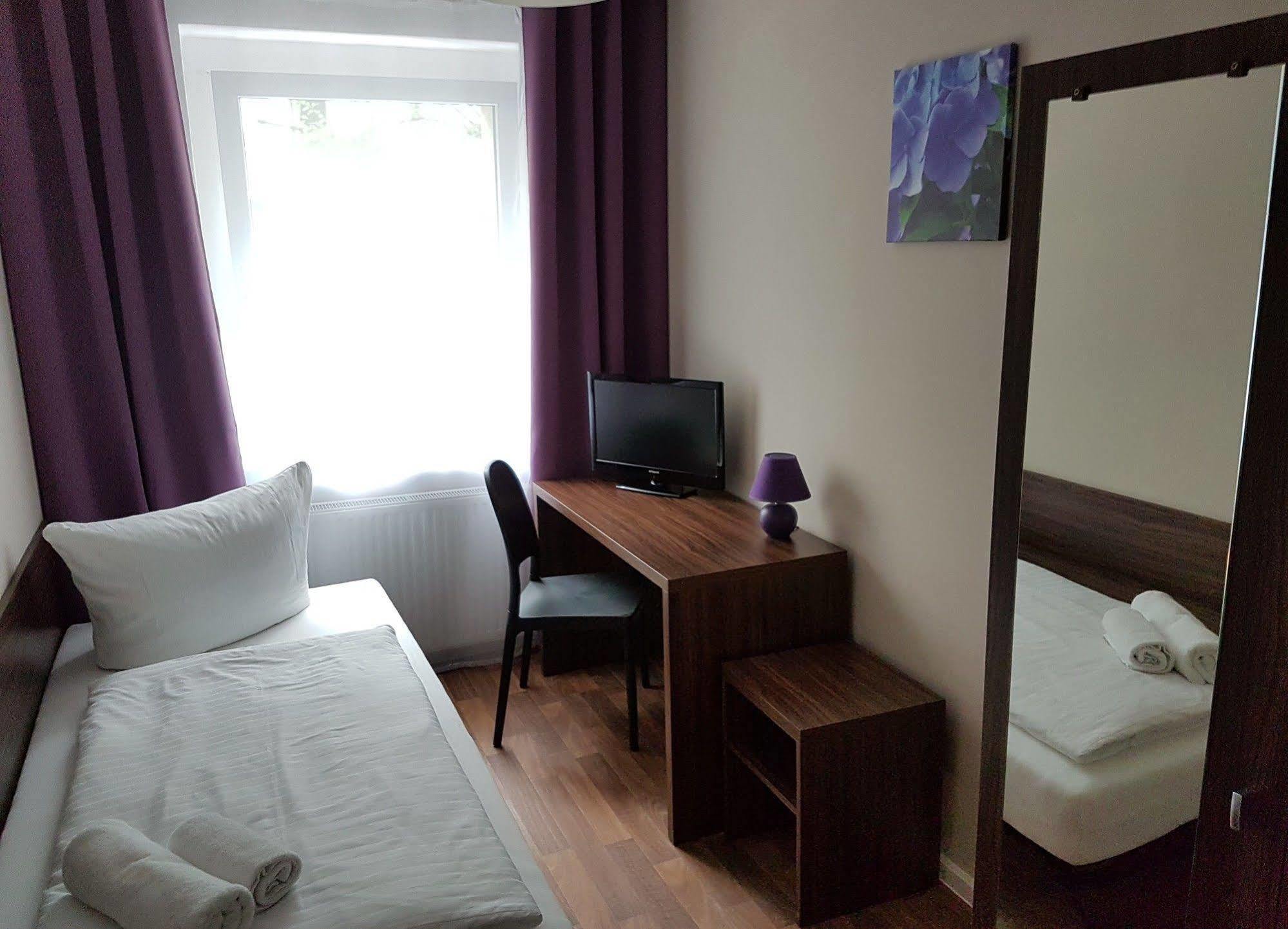Hotel Eberty