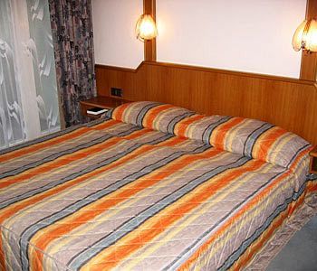 Miles Hotel 3*