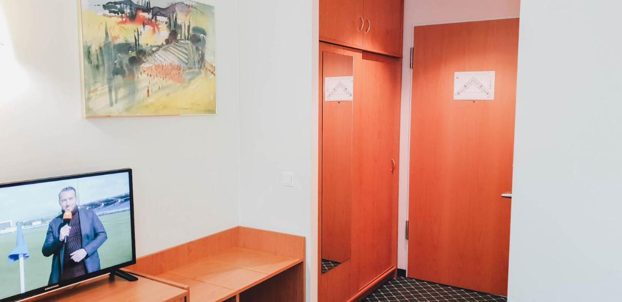Hotel Helle Mitte 3*