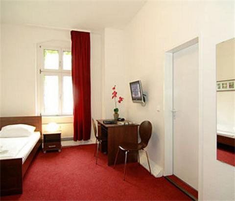 Hotel Mikon Eastgate - Centre Berlin
