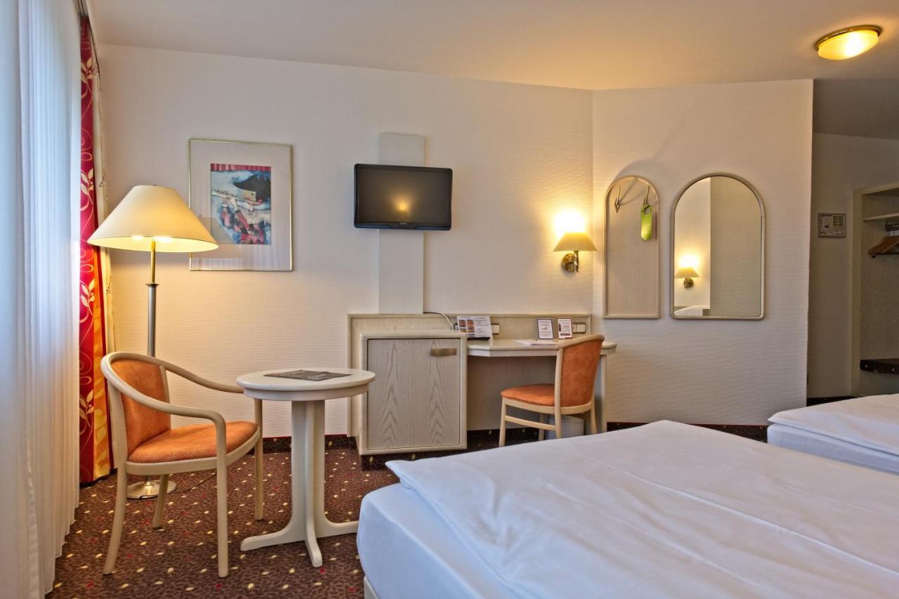 Hotel Rheinsberg Am See 4*