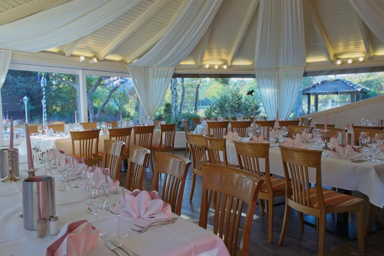 Hotel Rheinsberg Am See 4*